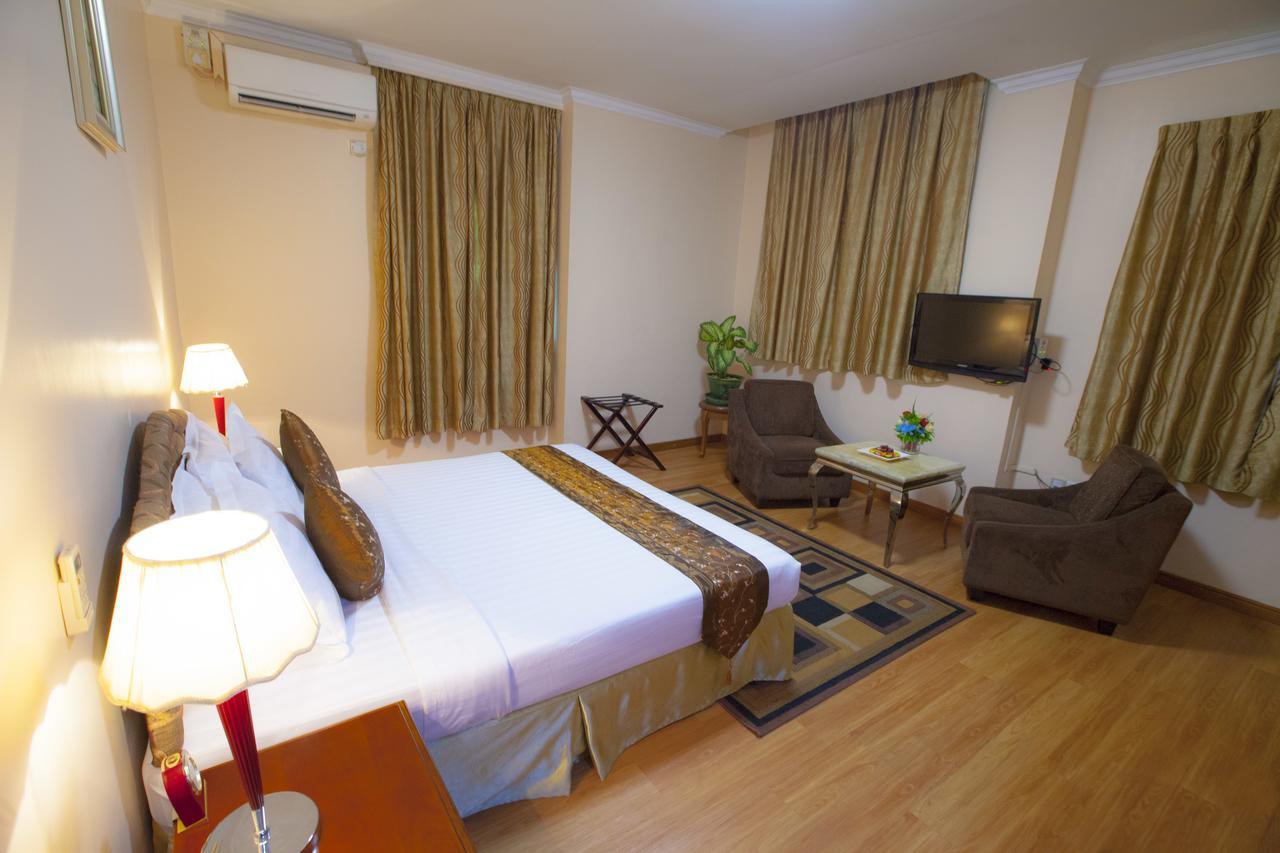 Grand Palace Hotel Yangon Luaran gambar