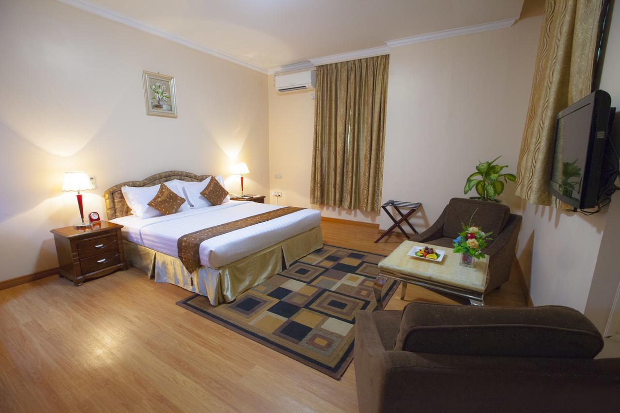 Grand Palace Hotel Yangon Luaran gambar
