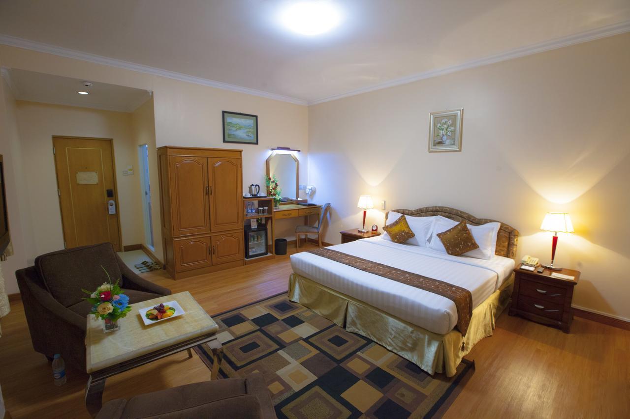 Grand Palace Hotel Yangon Luaran gambar