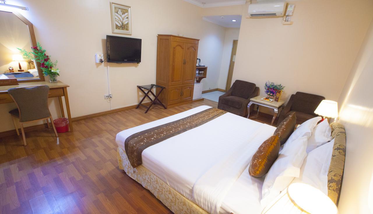 Grand Palace Hotel Yangon Luaran gambar